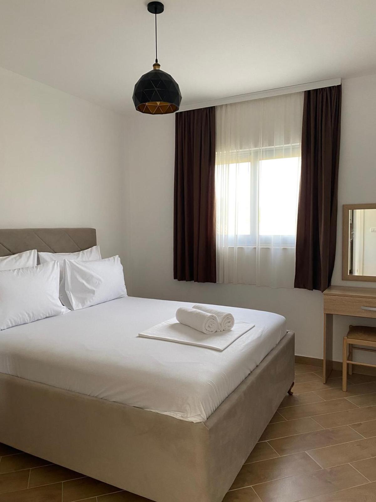 Imperial Family Resort Ulcinj Exterior photo